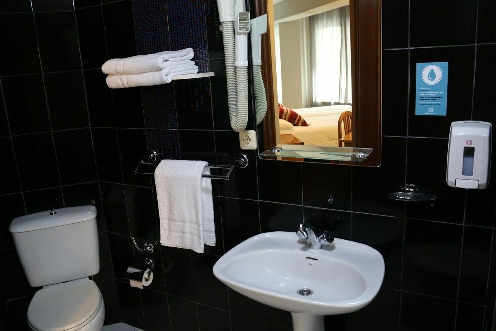 Hostal Alda Palencia Plaza エクステリア 写真